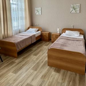 Hotel 104 Rooms