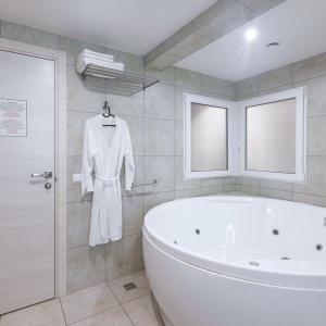 Hotel Furor