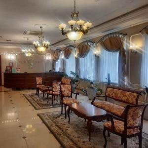 Golden Hotel