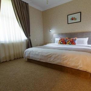 Hotel Navruz