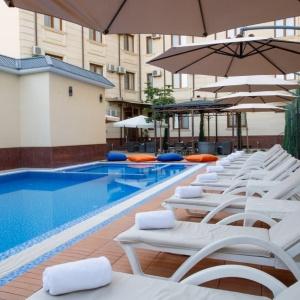 Hotel Navruz