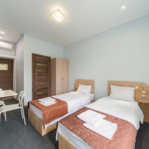 Hotel Eagle House Inn
