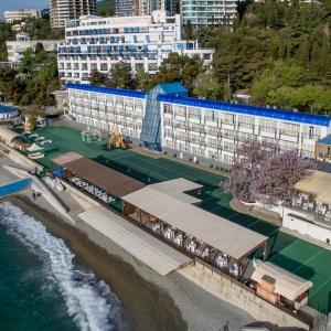Hotel Levant