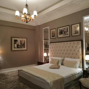Sapphire City Hotel
