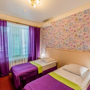 Гостиница Лондон Сити на Бакунина