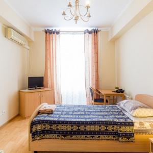 Hotel Equator Lite