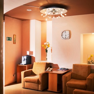 Hotel Equator Lite