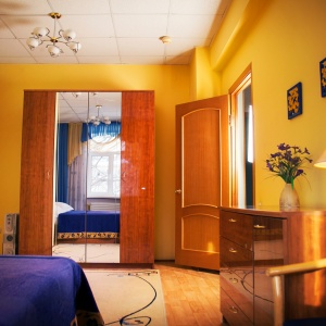 Hotel Equator Lite