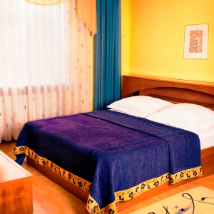 Hotel Equator Lite