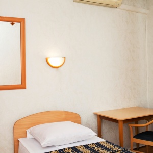 Hotel Equator Lite