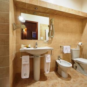 Hotel City Holiday Resort and SPA