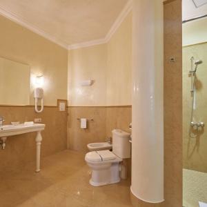 Hotel City Holiday Resort and SPA