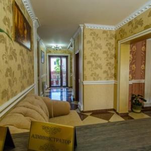 Hotel Noy