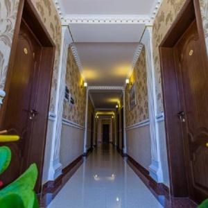Hotel Noy