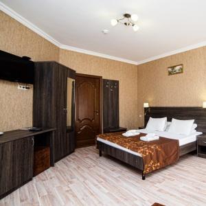 Hotel Noy