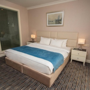 Hotel City Avenue