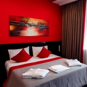 Mildom Premium Hotel