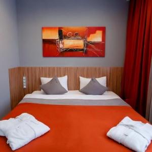 Mildom Premium Hotel