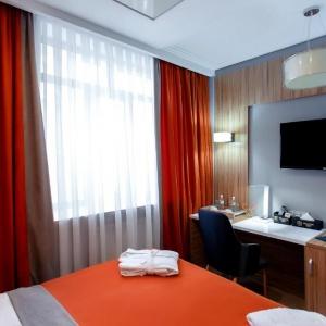 Mildom Premium Hotel