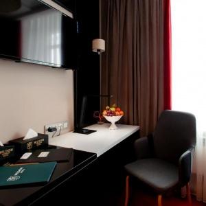 Mildom Premium Hotel