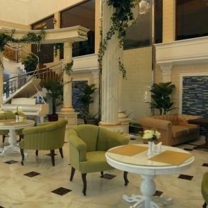 Hotel Bravo Lux