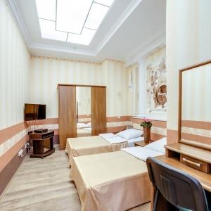 Иное жильё Апартаменты Херсонес Гостевой Дом