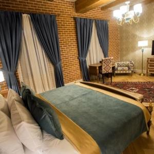 Hotel Sapphire Bayil