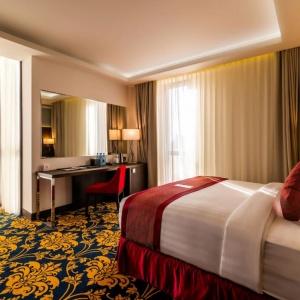 Ramada Hotel & Suites by Wyndham Yerevan