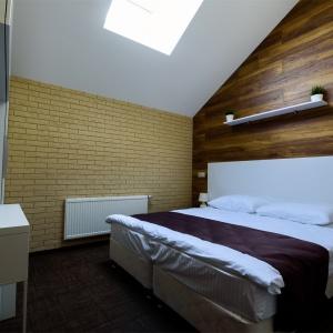 Hotel Fox Inn
