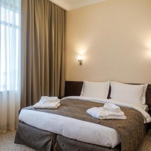 Hotel Royal Plus