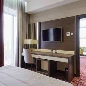 Hotel Senator