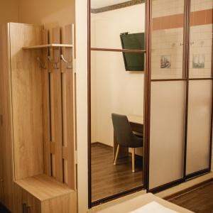 Traveler`s Hotel