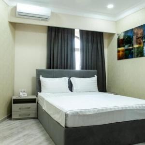 Hotel Leader
