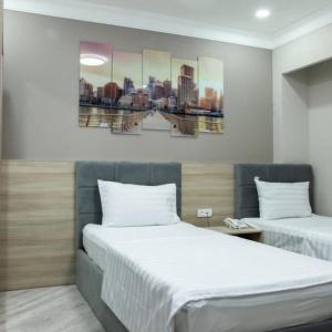 Hotel Leader