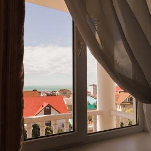 Hotel Klever on Medovaya
