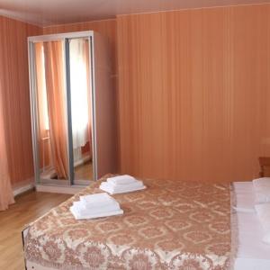 Hotel Klever on Medovaya