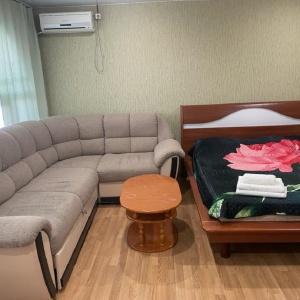 Hotel Klever on Medovaya