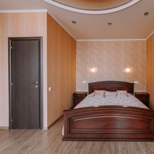 Иное жильё Монарх