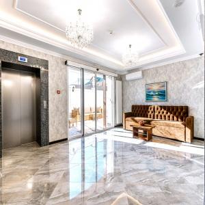 Hotel Yuzhnye Nochi