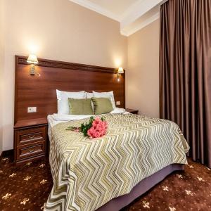 Hotel Yuzhnye Nochi