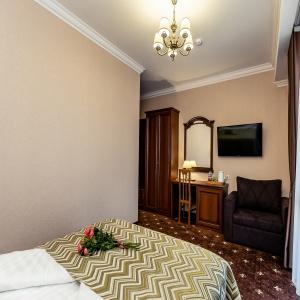 Hotel Yuzhnye Nochi