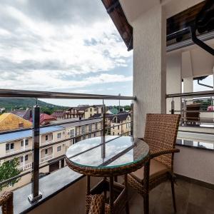 Hotel Yuzhnye Nochi