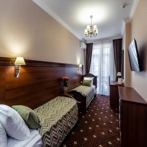 Hotel Yuzhnye Nochi