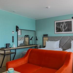 Hotel X-Room