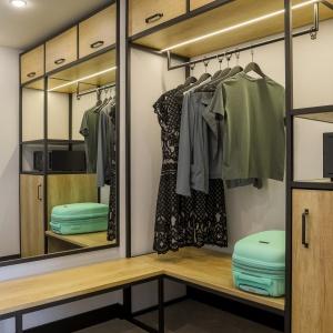 Hotel X-Room