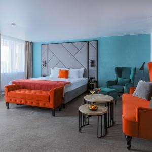 Hotel X-Room