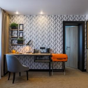 Hotel X-Room