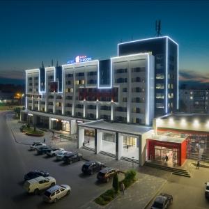 Hotel X-Room