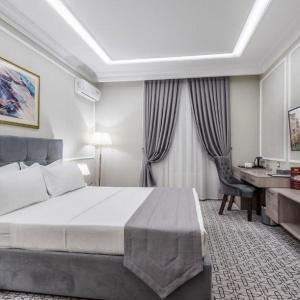 Hotel HuaYue Mansion (f. Royal Mezbon)