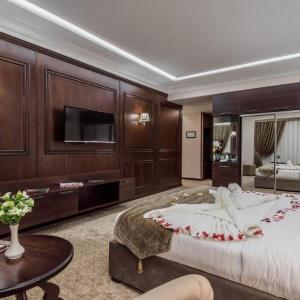 Hotel HuaYue Mansion (f. Royal Mezbon)